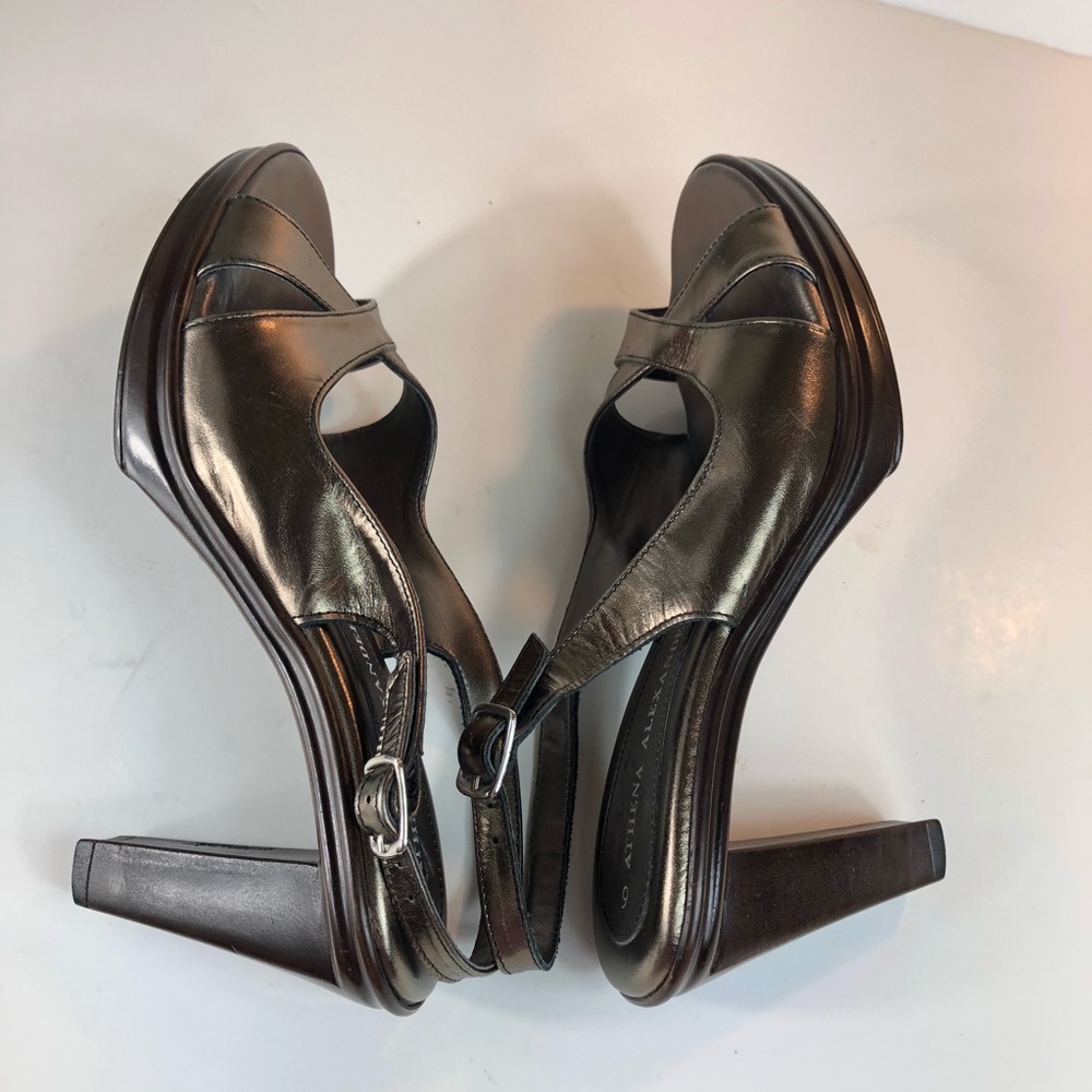 Athena Alexander Metallic Sandals Size 6 (#10) - Picture 5 of 8